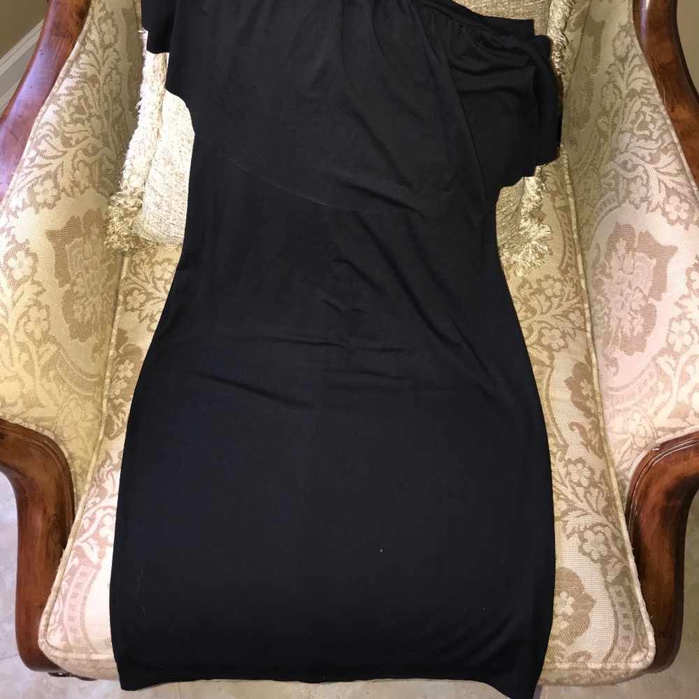 THREE DOTS One Shoulder Ruffle Dress - Picture 6 of 8